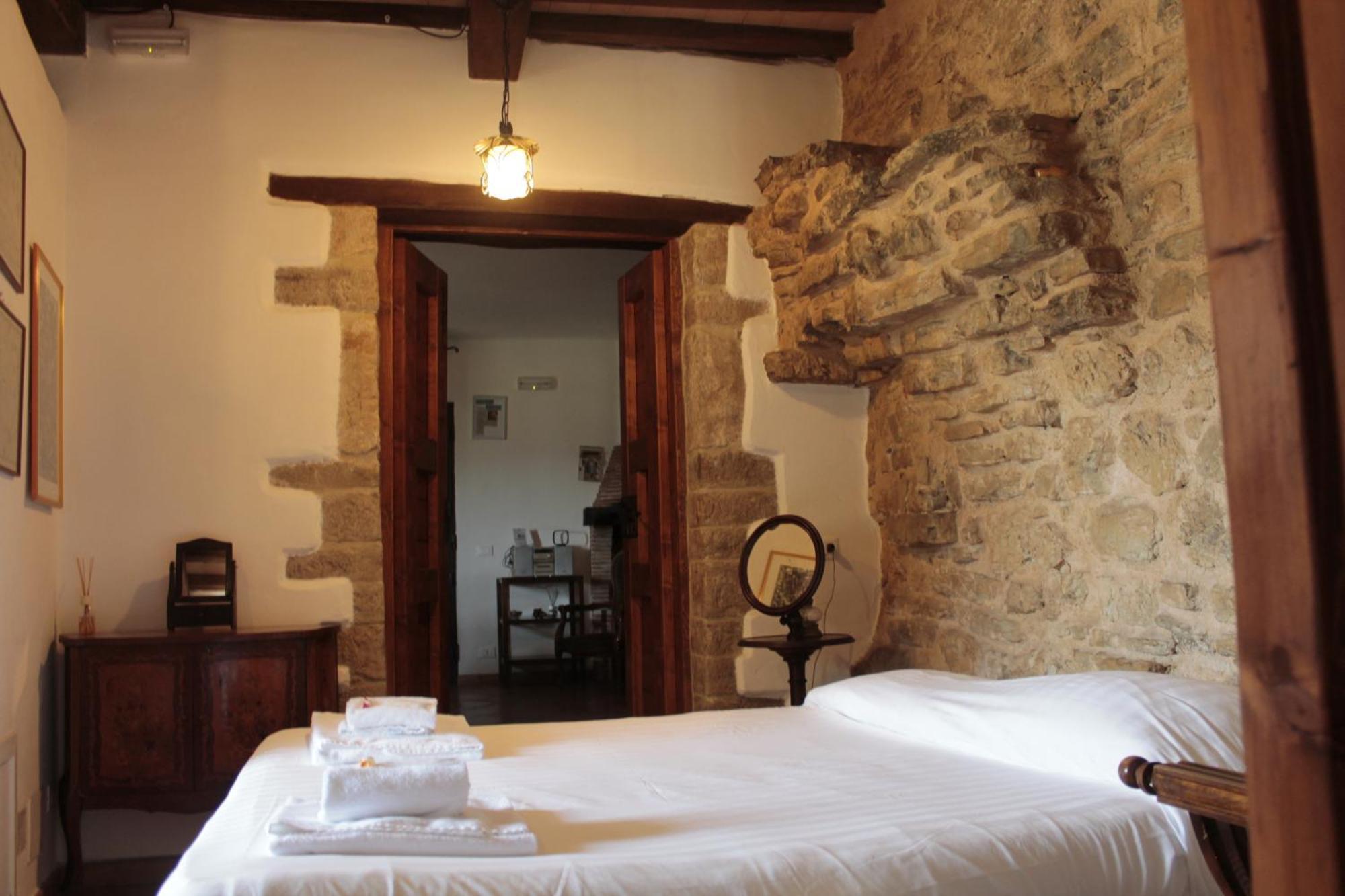 Guesthouse Runcini Ferentillo Εξωτερικό φωτογραφία